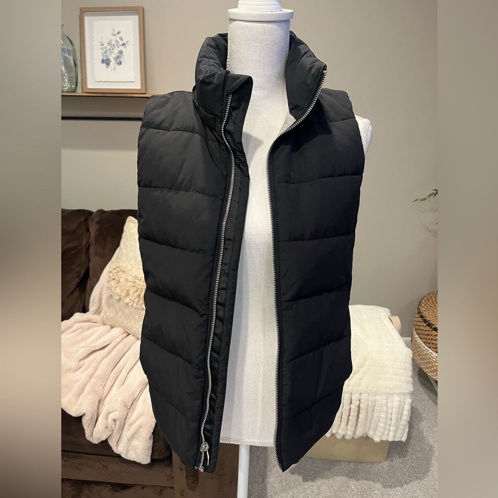 Gap Puffer Vest Sz Small